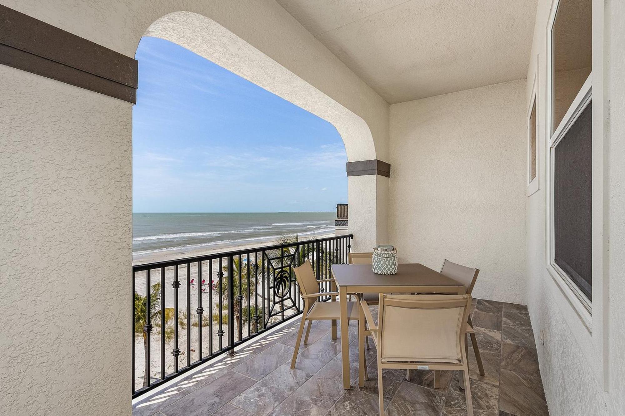 Gulf-Front 10Br Estate: Private Pools, Spas, Views Villa Fort Myers Beach Buitenkant foto